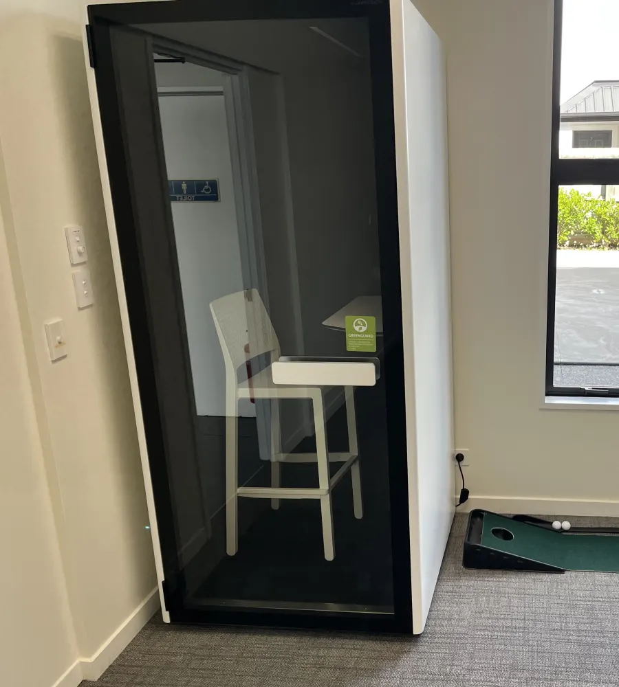 Phone booth — Power Pod
