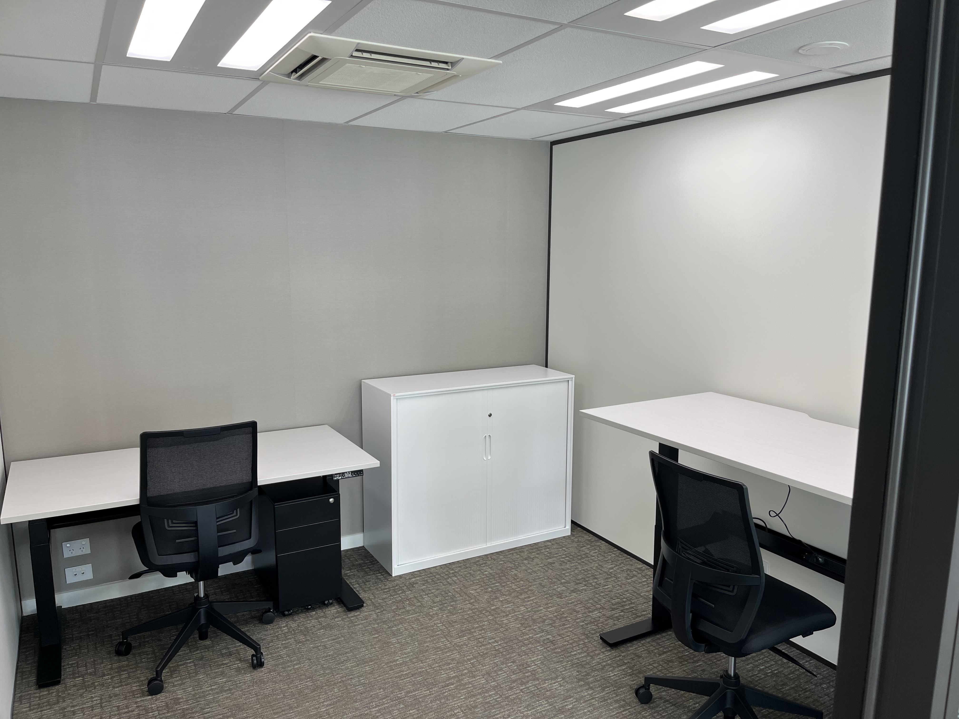 Standard private office at Powerhouse