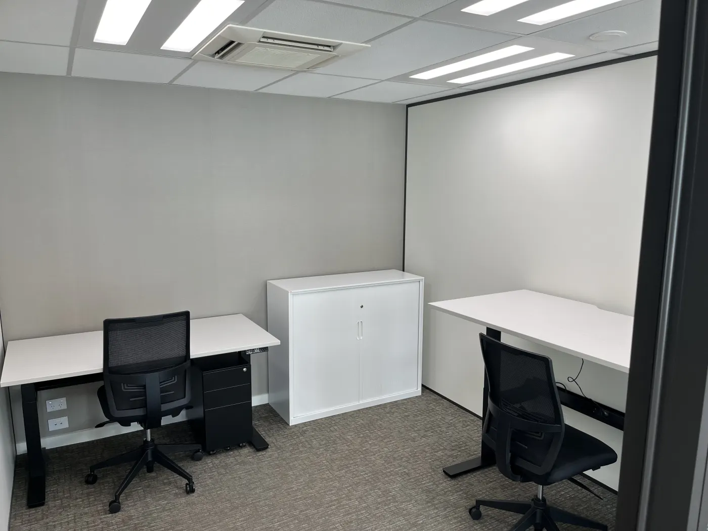 Standard private office at Powerhouse